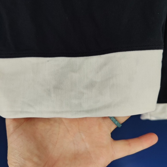 Ellesse Italian made Active Jacket - Picture 10 of 15